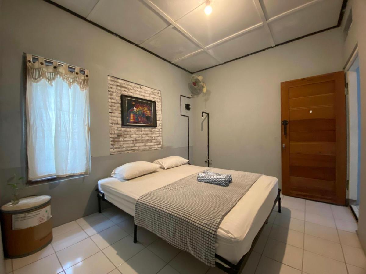 Reeneo Guesthouse Yogyakarta Eksteriør bilde